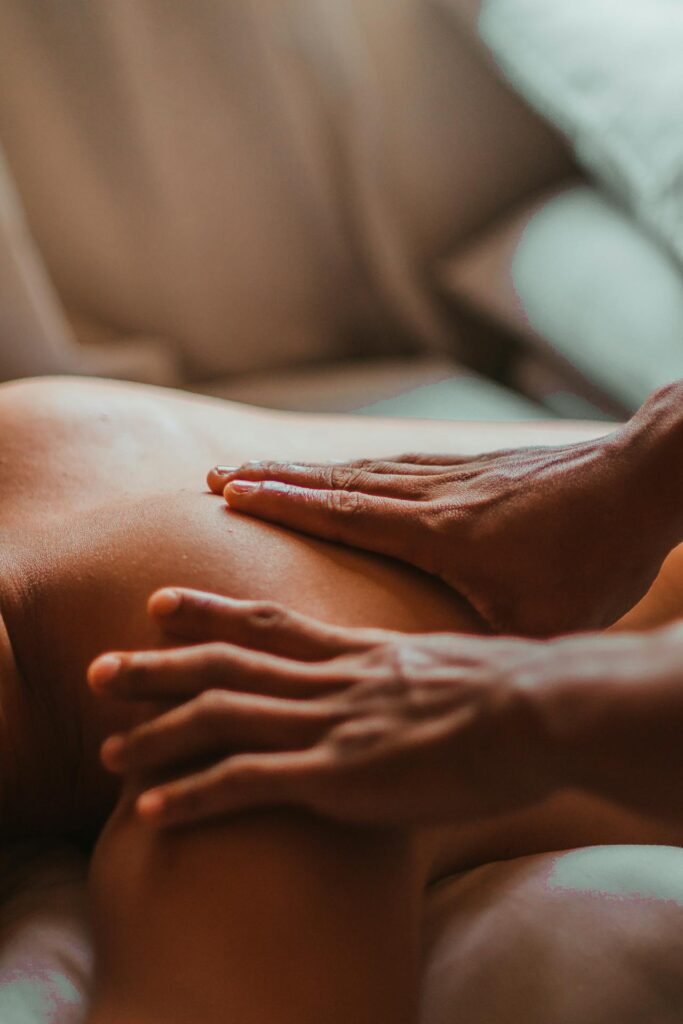 Best and Most Affordable Male-to-Male Full-Body Massage Aroma Body Massage in Delhi and NCR