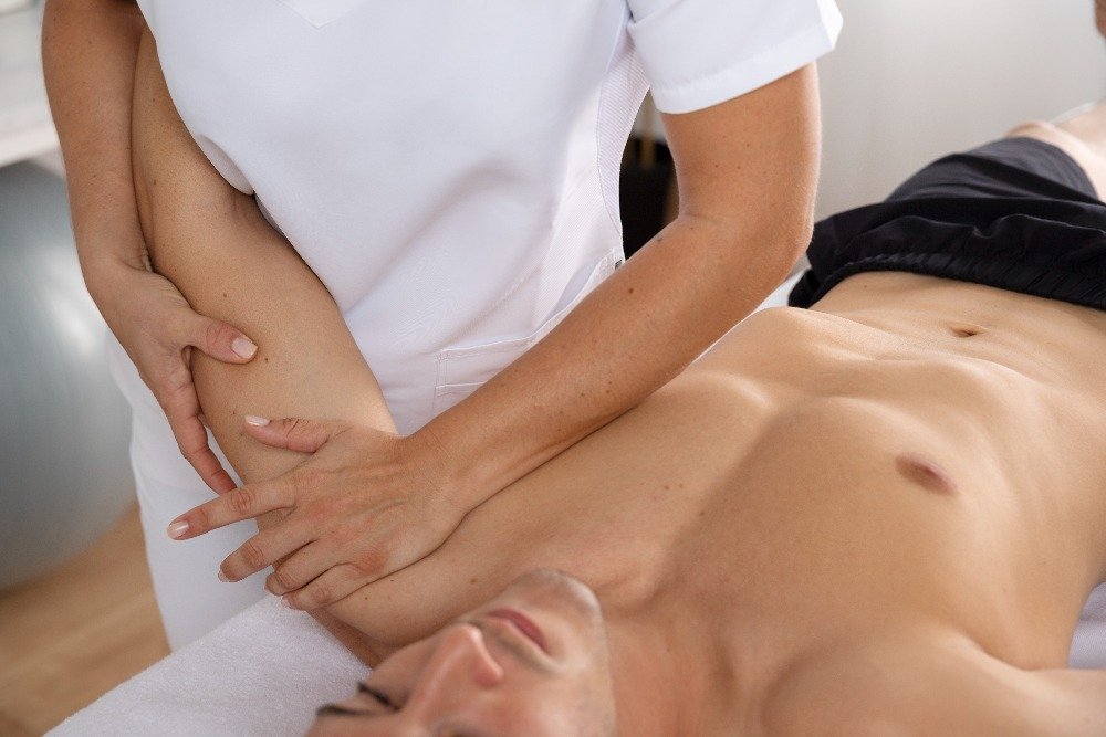 Best and Most Affordable Male-to-Male Full-Body Massage Thai Massage