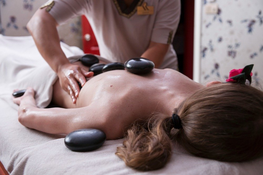 Best and Most Affordable Male-to-Male Full-Body Massage Best and Most Affordable Doorstep Male-to-Male Body Massage in Delhi and NCR with Satisfaction