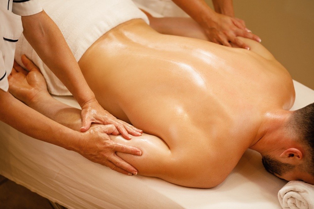 Best and Most Affordable Male-to-Male Full-Body Massage Swedish Massage