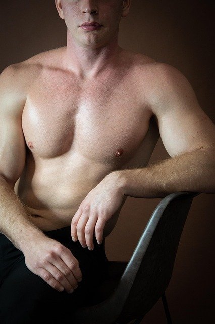 Best and Most Affordable Male-to-Male Full-Body Massage Most Affordable Doorstep Male-to-Male Full Body Massage with Satisfaction in East Delhi