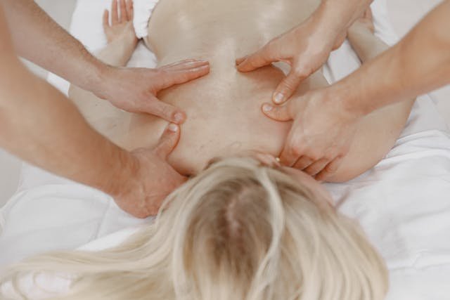 Best and Most Affordable Male-to-Male Full-Body Massage Full Body Relaxation Massage
