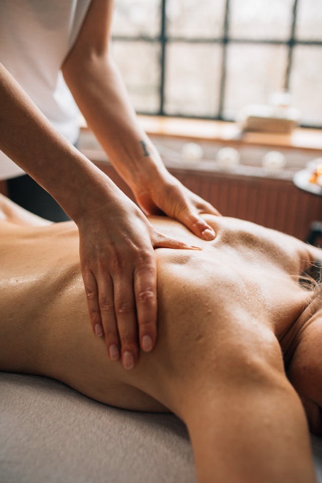 Best and Most Affordable Male-to-Male Full-Body Massage Pune’s Best and Most Affordable Doorstep Male-to-Male Full-Body Massage for Ultimate Relaxation and Satisfaction
