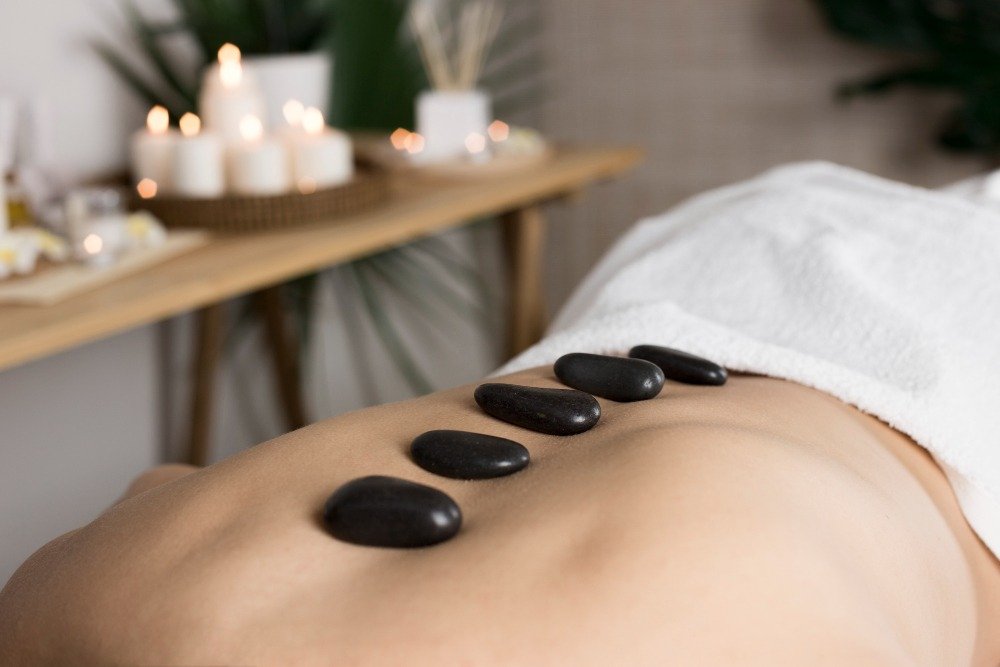 Experience the Best Doorstep Male-to-Male Thai Massage in Delhi & NCR | malemassage.in