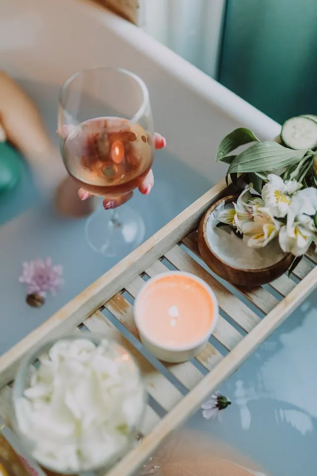 Enhance your mental clarity and focus with aromatherapy massage using natural oils that reduce stress improve mood and boost productivity