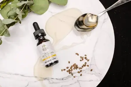 Professional aromatherapy massage in Chhattarpur using essential oils to reduce stress, encourage relaxation, and support emotional balance.