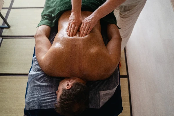 Client selecting a professional massage appointment in Lajpat Nagar through WhatsApp with preferred date and time.
