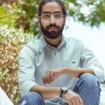Karan Verma sharing his personalized full body massage experience near Defence Colony, Delhi.