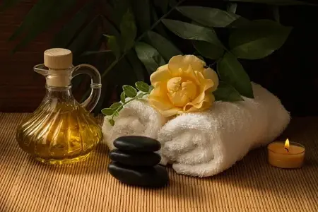 Male to male aromatherapy massage in Pune using premium essential oils for a peaceful and refreshing wellness experience.
